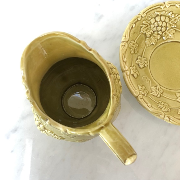 New VTG Mustard Yellow/Green Water Pitcher Bowl Cluster of Grapes Made in Japan - Picture 7 of 12